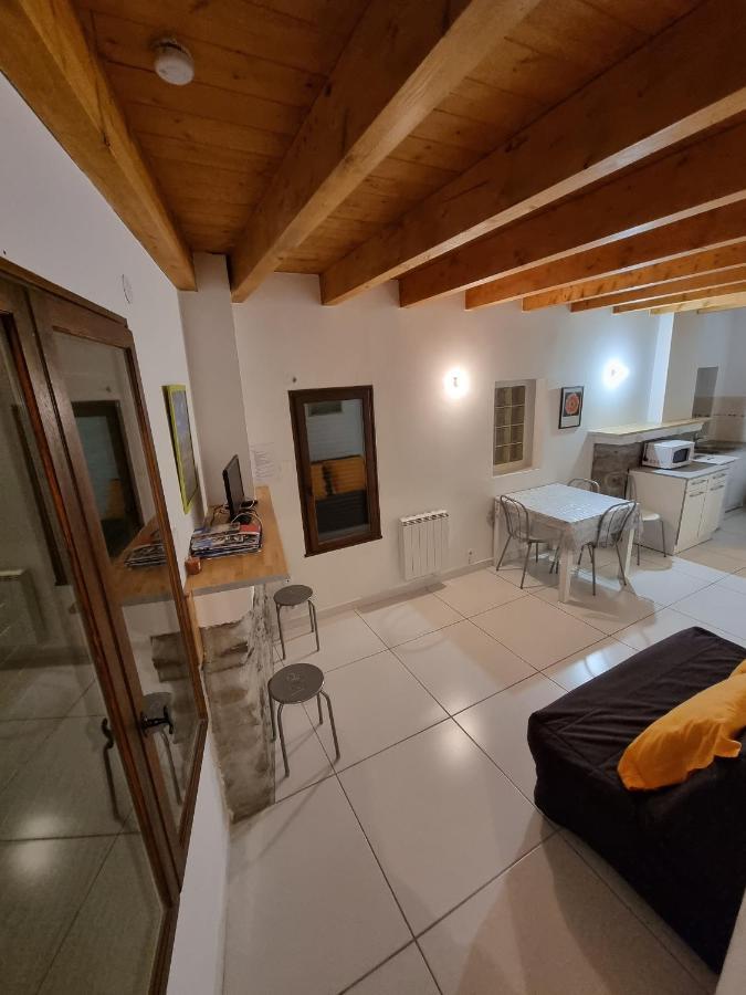 Appartement 4-6 Personnes A Proximite Des Stations Et Grands Cols Saint Avre la Chambre Екстер'єр фото
